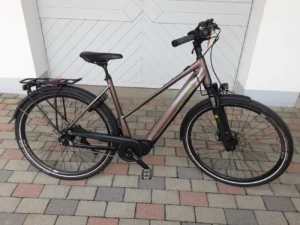 neues Trekking E- Bike 28 Zoll