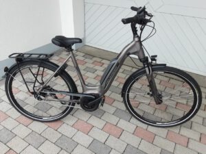 E - Bike 28 Zoll Tiefeinstieg